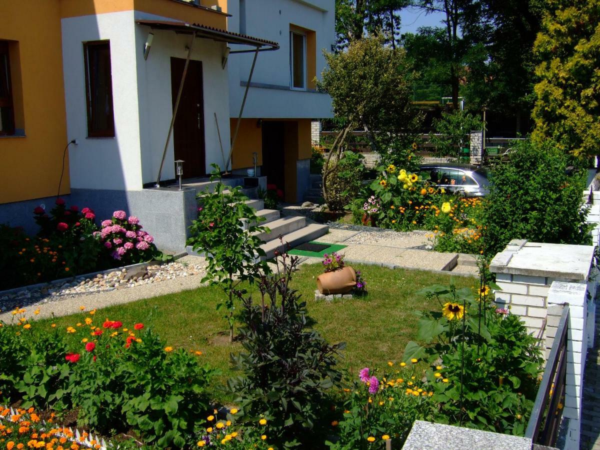 Rezidence Jiskra Hotel Brandys nad Labem-Stara Boleslav Exterior photo